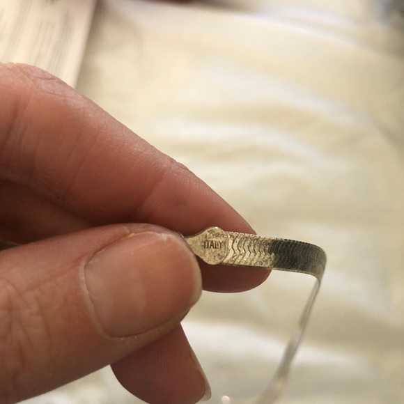 Silver snake-chain necklace - Picture 4 of 5